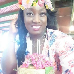 Meet your Posher, Shakiefa